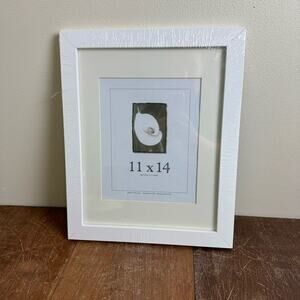 Frame USA NEW White 11 x 14 Frame with 8 x 10 Mat Wall Mount &‎ hanging hardware